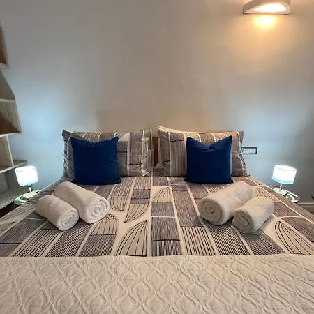 Queen House Pensión