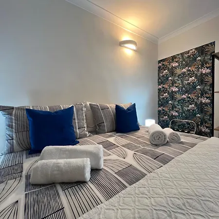 Queen House 4* Неаполь